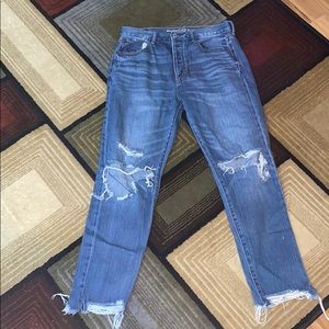 American Eagle Boyfriend/Mom Style Jeans